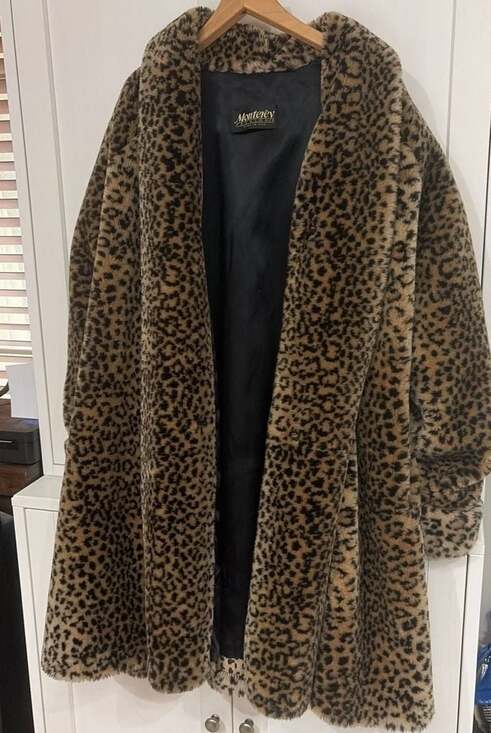 Monterey Fashions Jackets & Blazers - Vintage Monterey Fashions Leopard Print Faux Fur Swing Coat XL